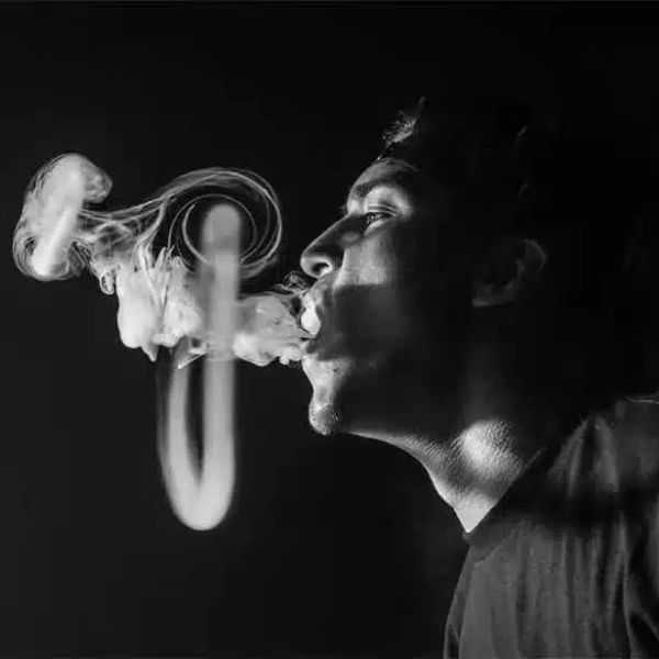 The Art of Vaping: Vapes with Cinematic Special Effects vape-shop.cn
